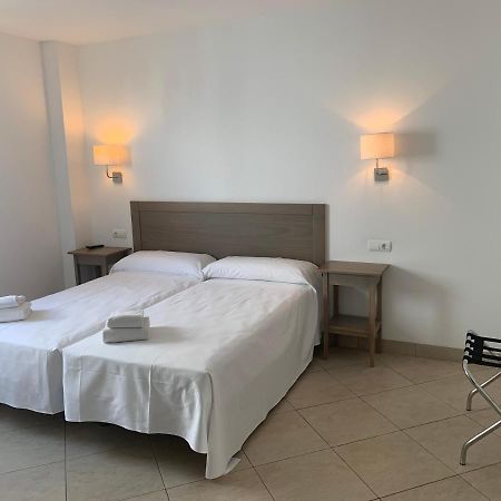 Hostal Tarifa -Recepcion Abierta Las 24H- Kültér fotó