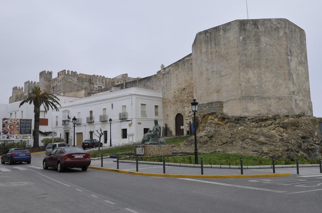 Hostal Tarifa -Recepcion Abierta Las 24H- Kültér fotó