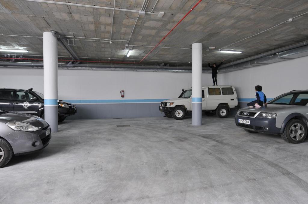 Hostal Tarifa -Recepcion Abierta Las 24H- Kültér fotó