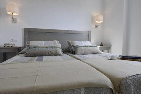 Hostal Tarifa -Recepcion Abierta Las 24H- Kültér fotó